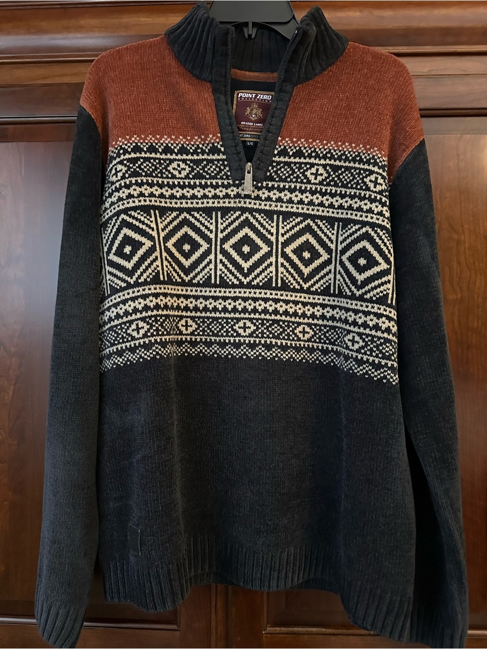 Point Zero Orange Label Men’s 1/4-Zip Patterned Sweater - Rust & Dark gray/black